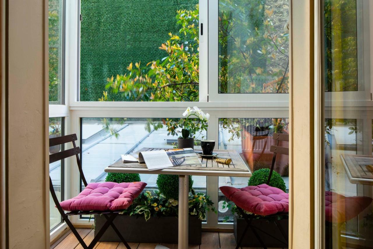 Vierbettzimmer mit Terrasse
